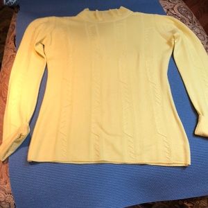 Fendi lime green sweater made in Italy